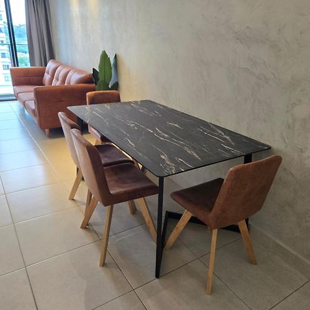Cozy 2 bedrooms 4 pax Menjalara Near Desa Park City Kuala Lumpur Bagian luar foto