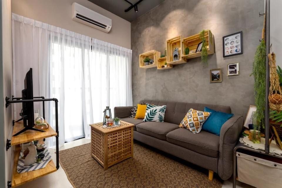 Cozy 2 bedrooms 4 pax Menjalara Near Desa Park City Kuala Lumpur Bagian luar foto